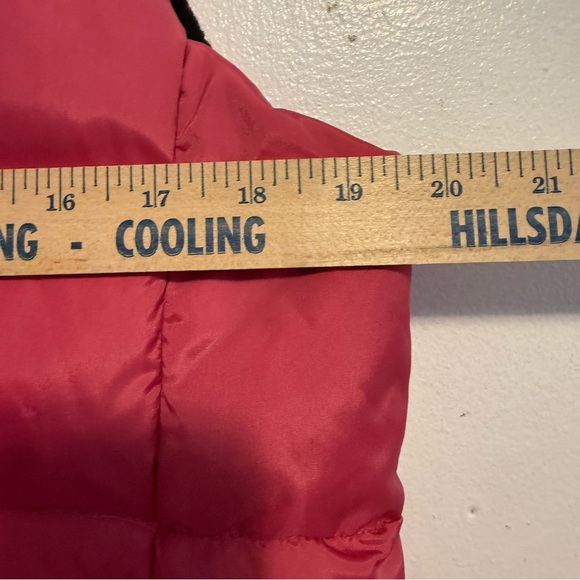 Gap Puffer Vest Women’s Size Medium Front Zip Side Pockets Vintage - Picture 6 of 8